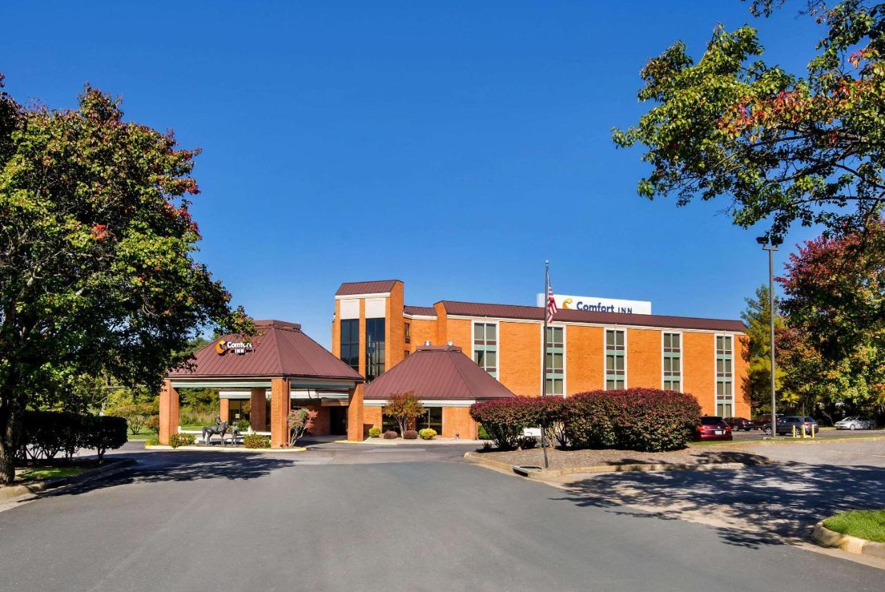 Comfort Inn Virginia Horse Center Lexington Eksteriør billede